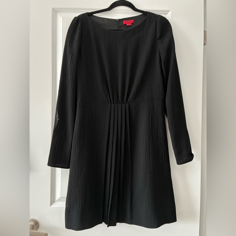 Hugo Boss Size 10 100% Virgin Wool Dress - Black